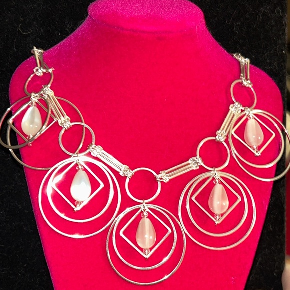 Chico's Silver Necklace with Cream Accents and Bracelet Combo NWT - Picture 2 of 8